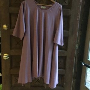 Beautiful flowing Lauren Winter dress